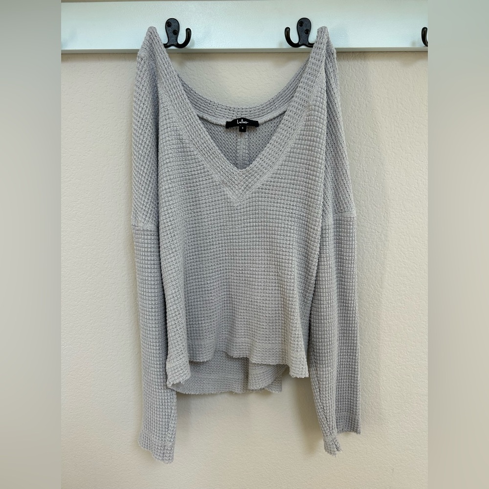 Lulu’s Small Grey Knit Sweater